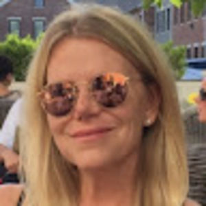 Meet your Posher, Rose